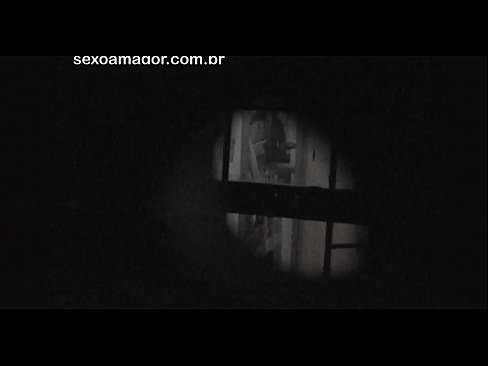 ❤️ Blondie dirakam video secara rahsia oleh intip kawasan kejiranan yang tersembunyi di sebalik batu bata kosong ❌ Video dubur pada ms.fuckmymac.ru ﹏